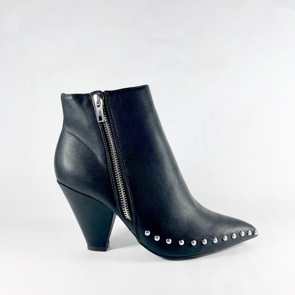 Seven Dials Women's Shelley Studded Ankle Booties Black Size 7 M